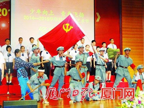 回顾李施嬅的演艺生涯:演技备受认可,却屡获提名未获奖,演艺之路有多坎坷?